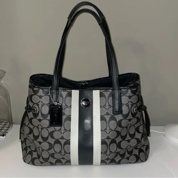 Coach Handbags - Coach flawed